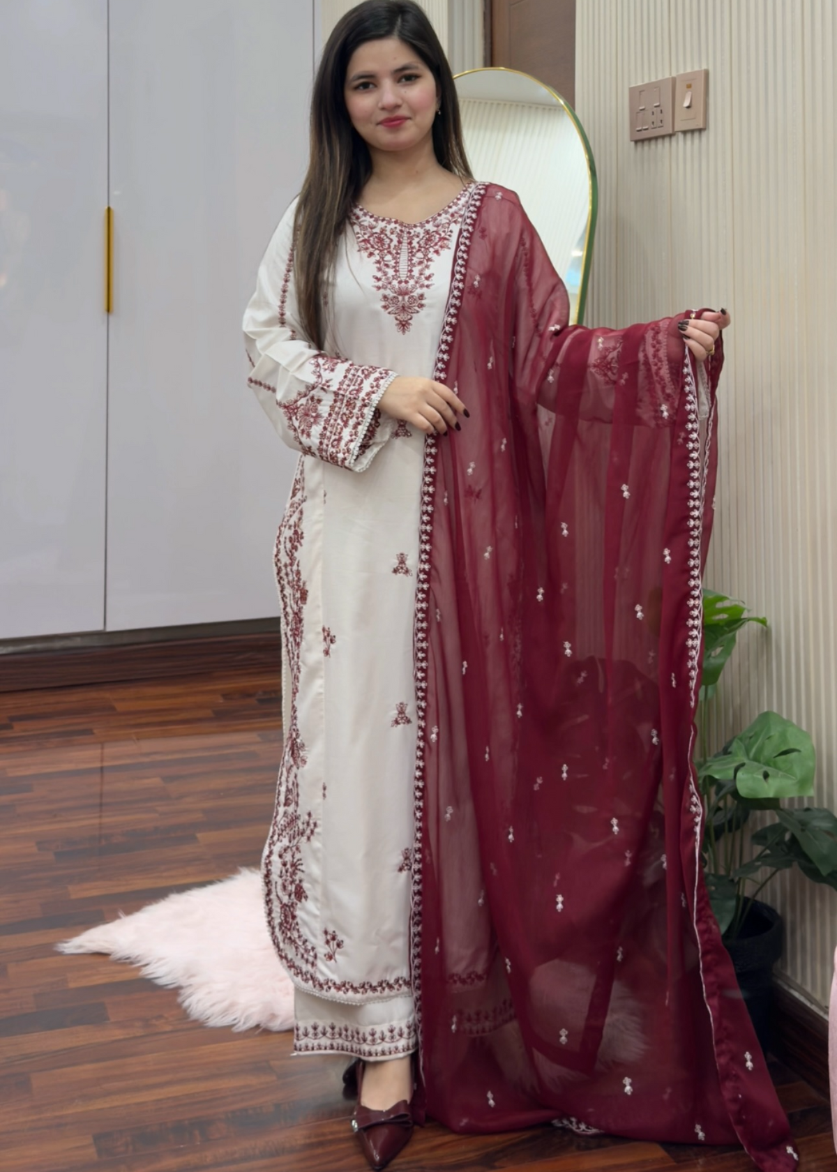 Snow embroidered 3-piece festive suit by Tehzeeb Libas