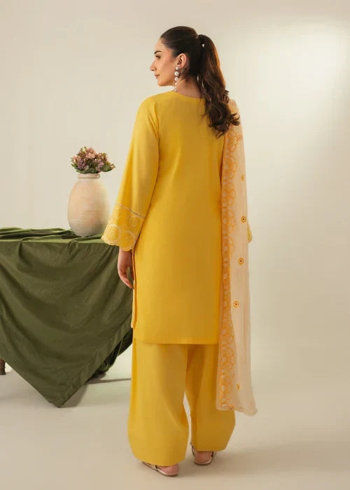 Soraya embroidered 3-piece festive suit by Tehzeeb Libas (view 4)