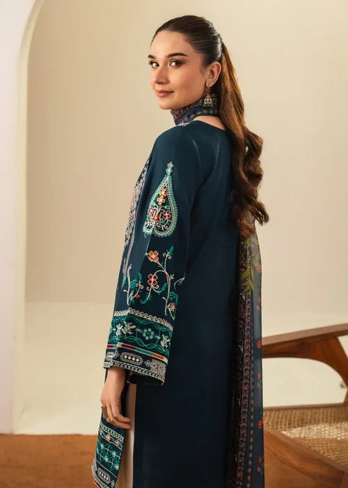 Sajjal embroidered 3-piece festive suit by Tehzeeb Libas (view 6)