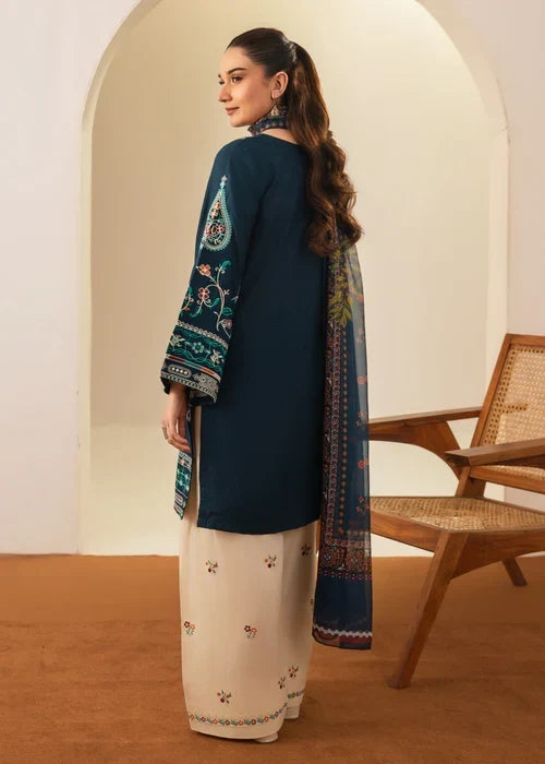 Sajjal embroidered 3-piece festive suit by Tehzeeb Libas (view 3)