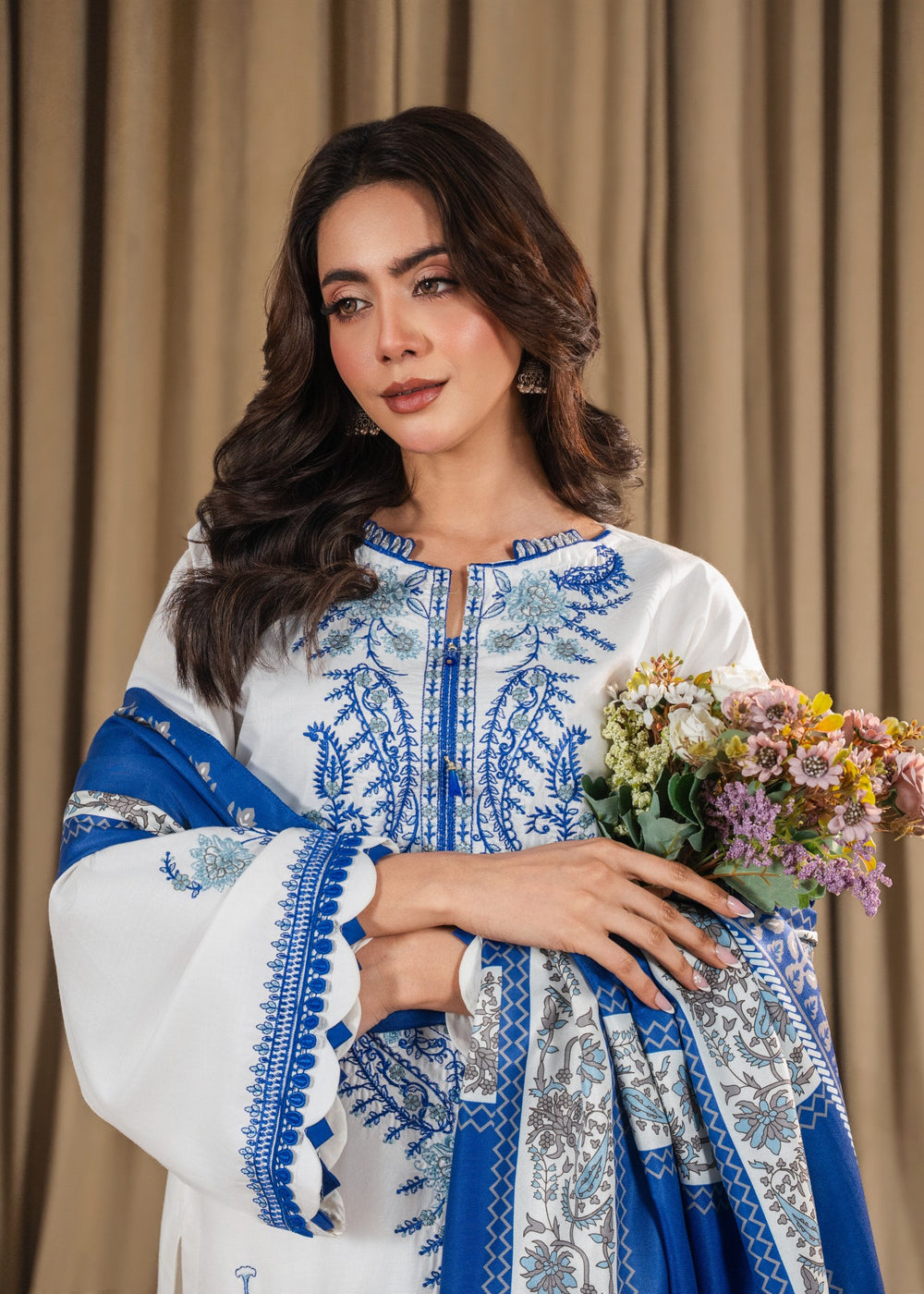 FANA EMBROIDERED 3PC