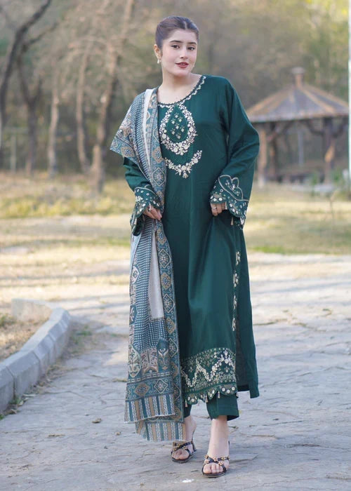Mannat embroidered 3-piece festive suit by Tehzeeb Libas