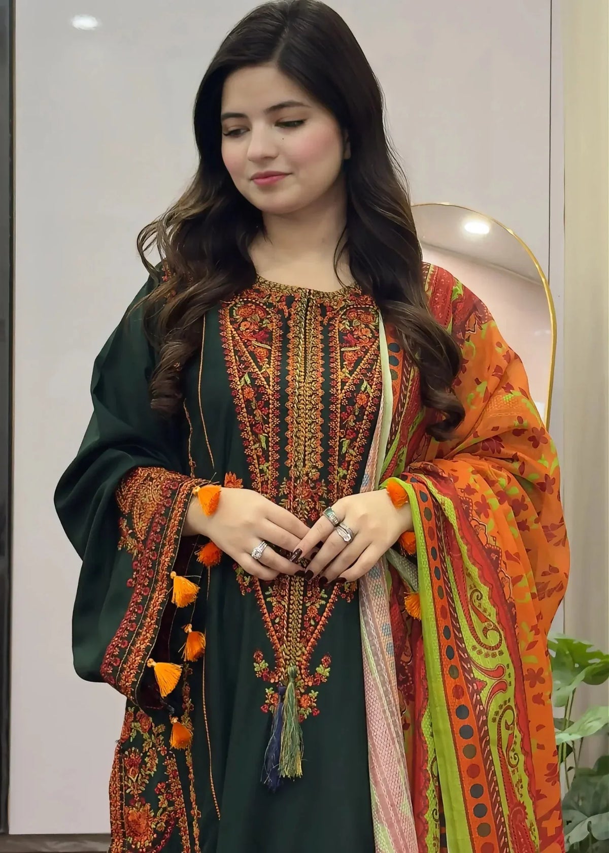 Zargul embroidered festive suit by Tehzeeb Libas (view 7)