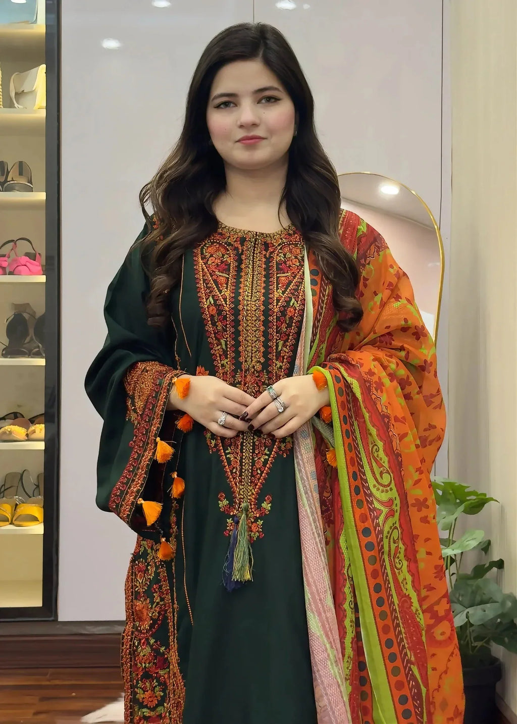 Zargul embroidered festive suit by Tehzeeb Libas (view 2)