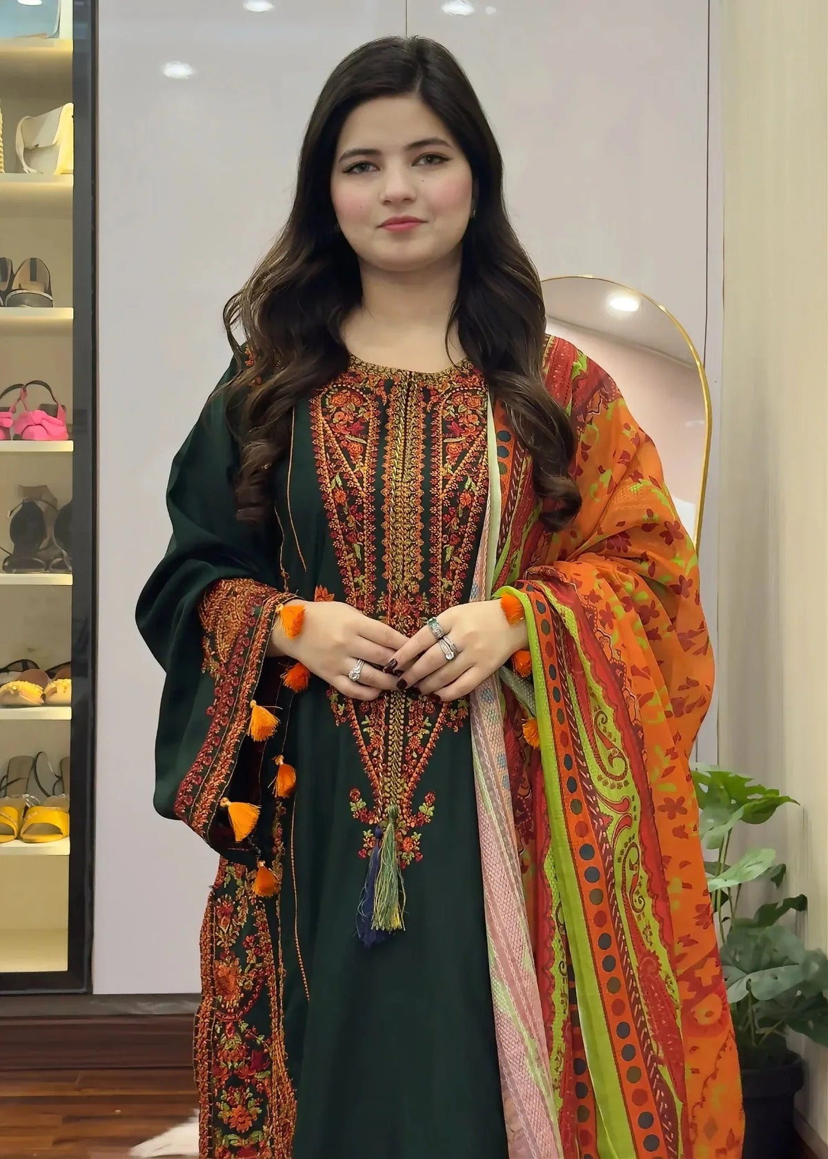 Zargul embroidered festive suit by Tehzeeb Libas (view 2)