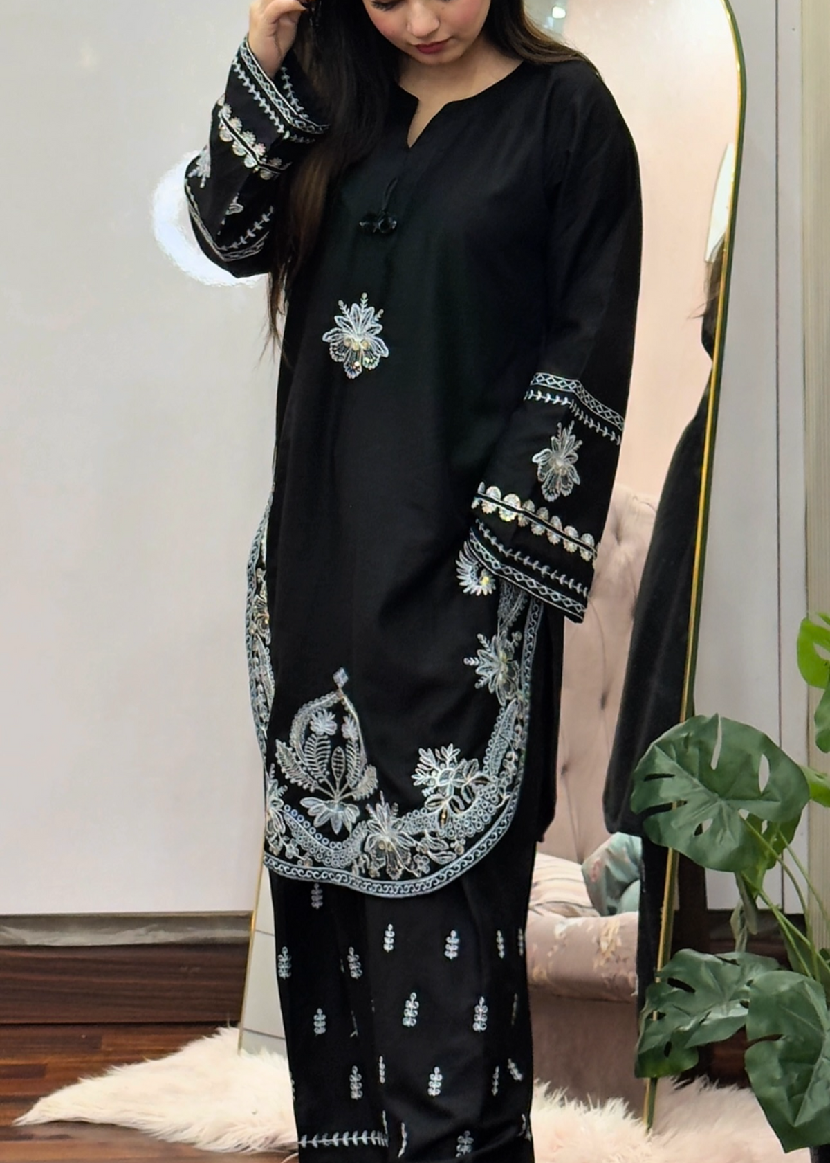 Kunaar stitched eastern suit by Tehzeeb Libas (view 2)