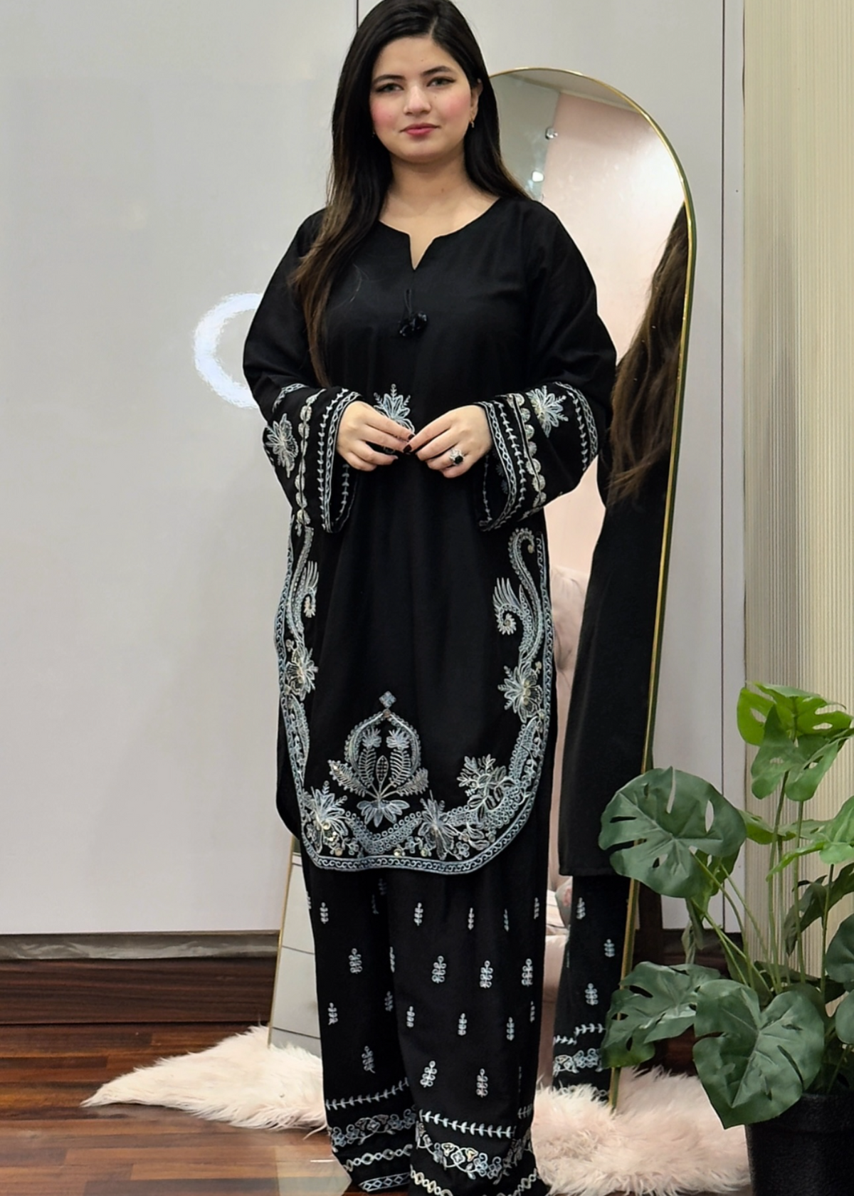 Kunaar stitched eastern suit by Tehzeeb Libas