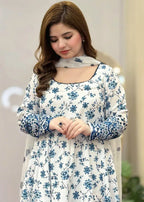 Kainaat embroidered festive suit by Tehzeeb Libas (view 2)