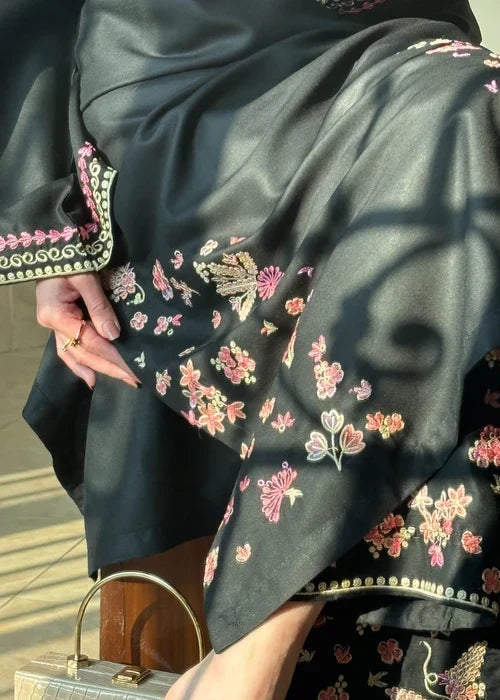 Zarbeen 2-piece festive suit by Tehzeeb Libas (view 4)