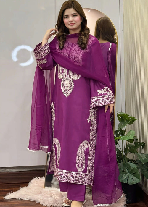 Sapphire Purple embroidered 3-piece suit by Tehzeeb Libas (view 5)