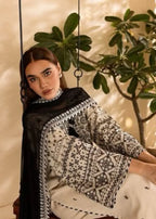 Arfa embroidered 3-piece suit by Tehzeeb Libas (view 2)