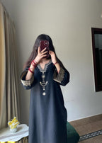 BLACK IRIS STITCHED 2PC