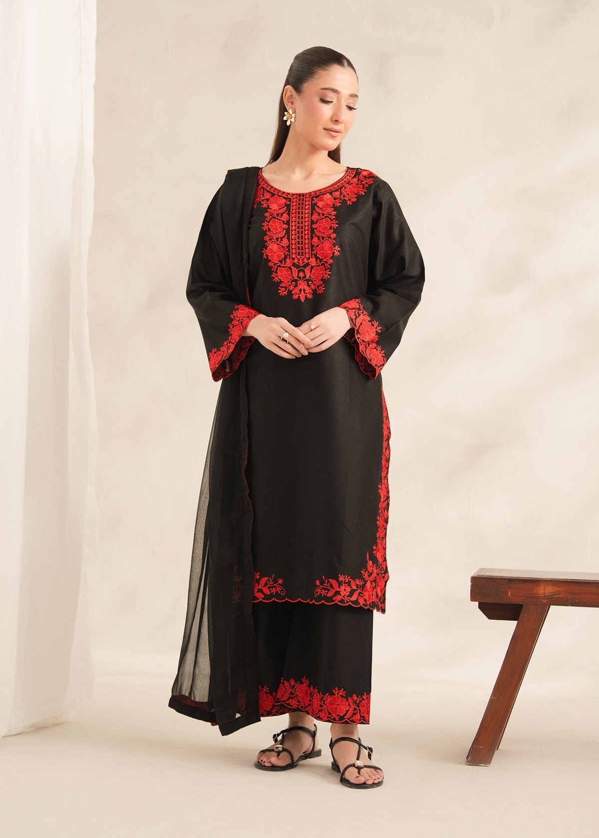 MIRAAL EMBROIDERED 3PC