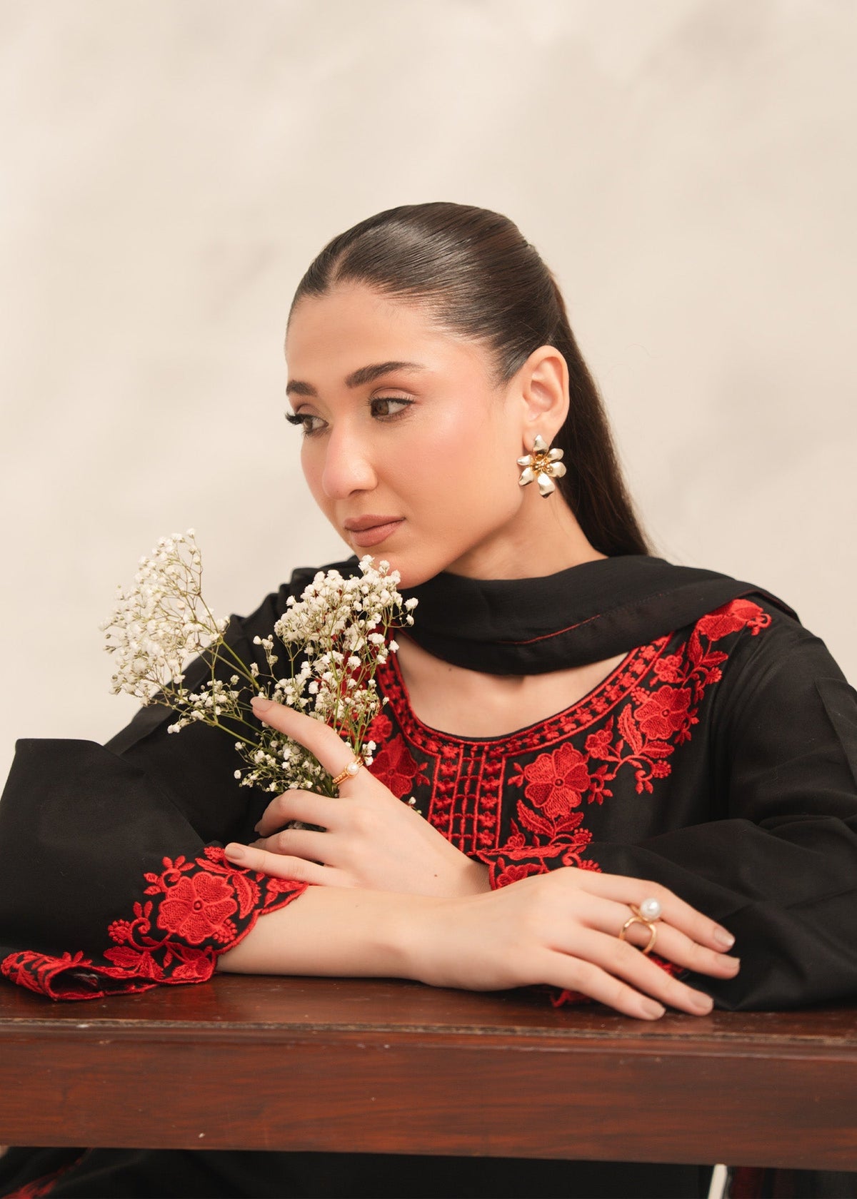 MIRAAL EMBROIDERED 3PC