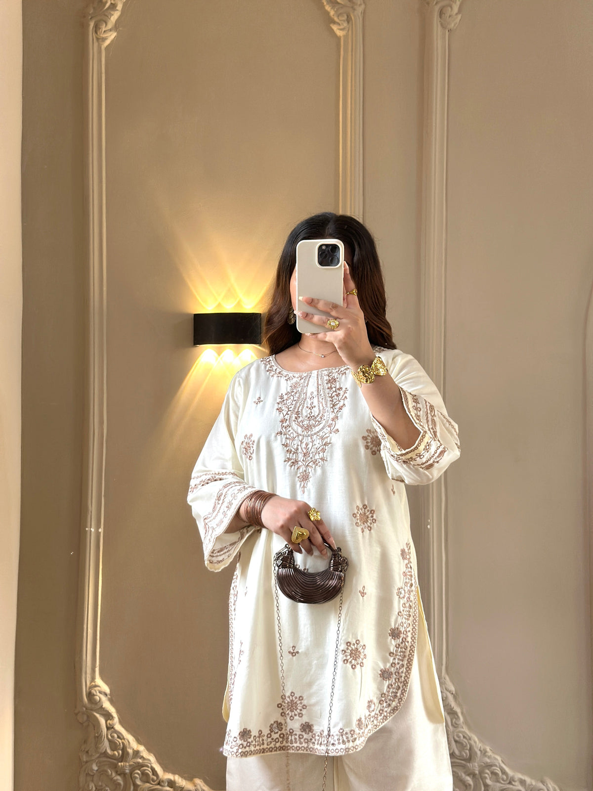 CREAM VILLA