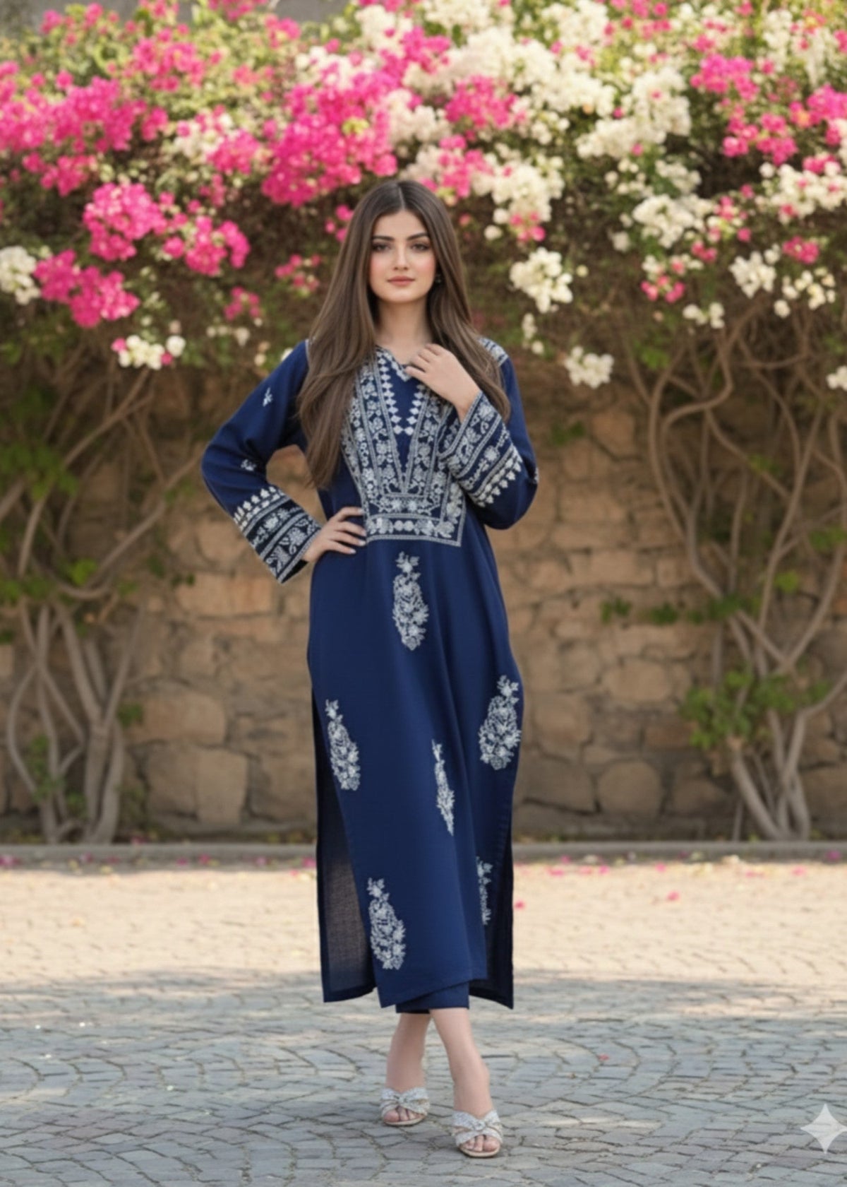 Desal embroidered 2-piece suit by Tehzeeb Libas (view 5)