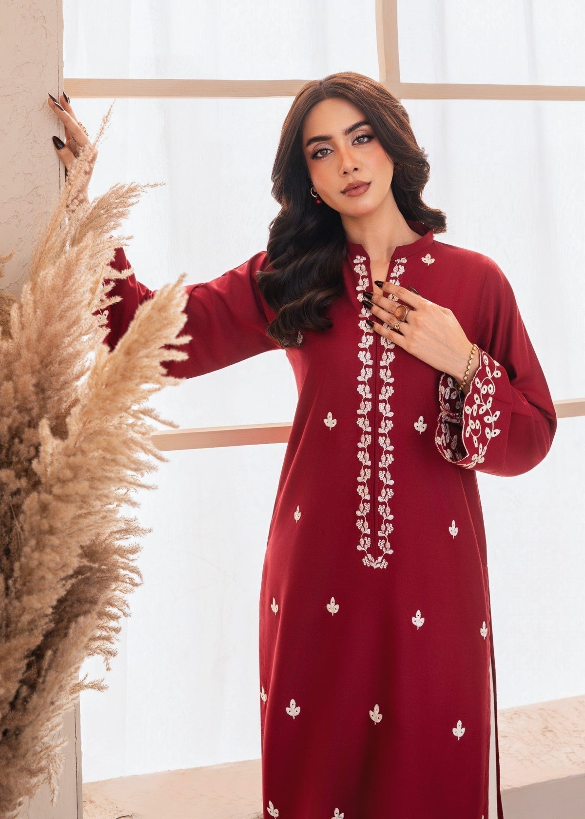Zarf embroidered 2-piece suit by Tehzeeb Libas (view 4)