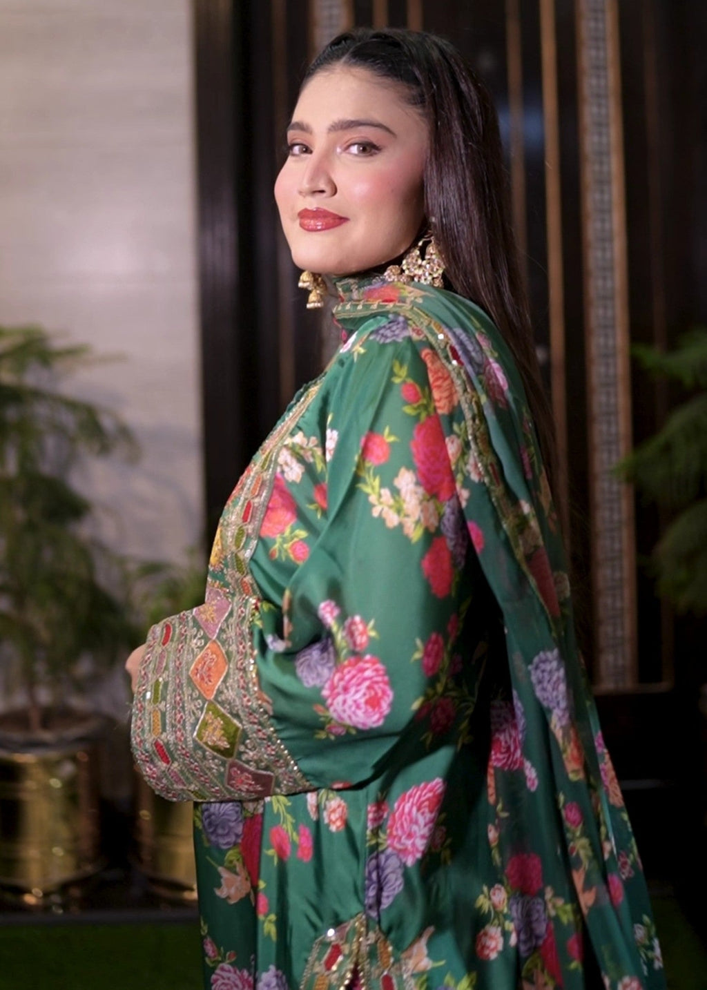Ojal embroidered festive suit by Tehzeeb Libas (view 5)