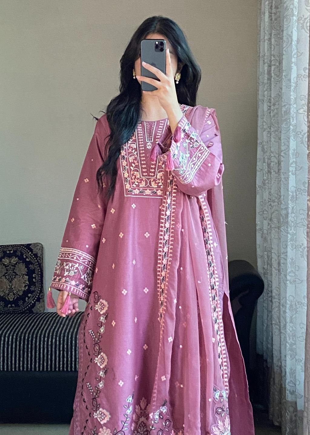 Dusty Rose Elegance embroidered 3-piece festive suit by Tehzeeb Libas (view 4)