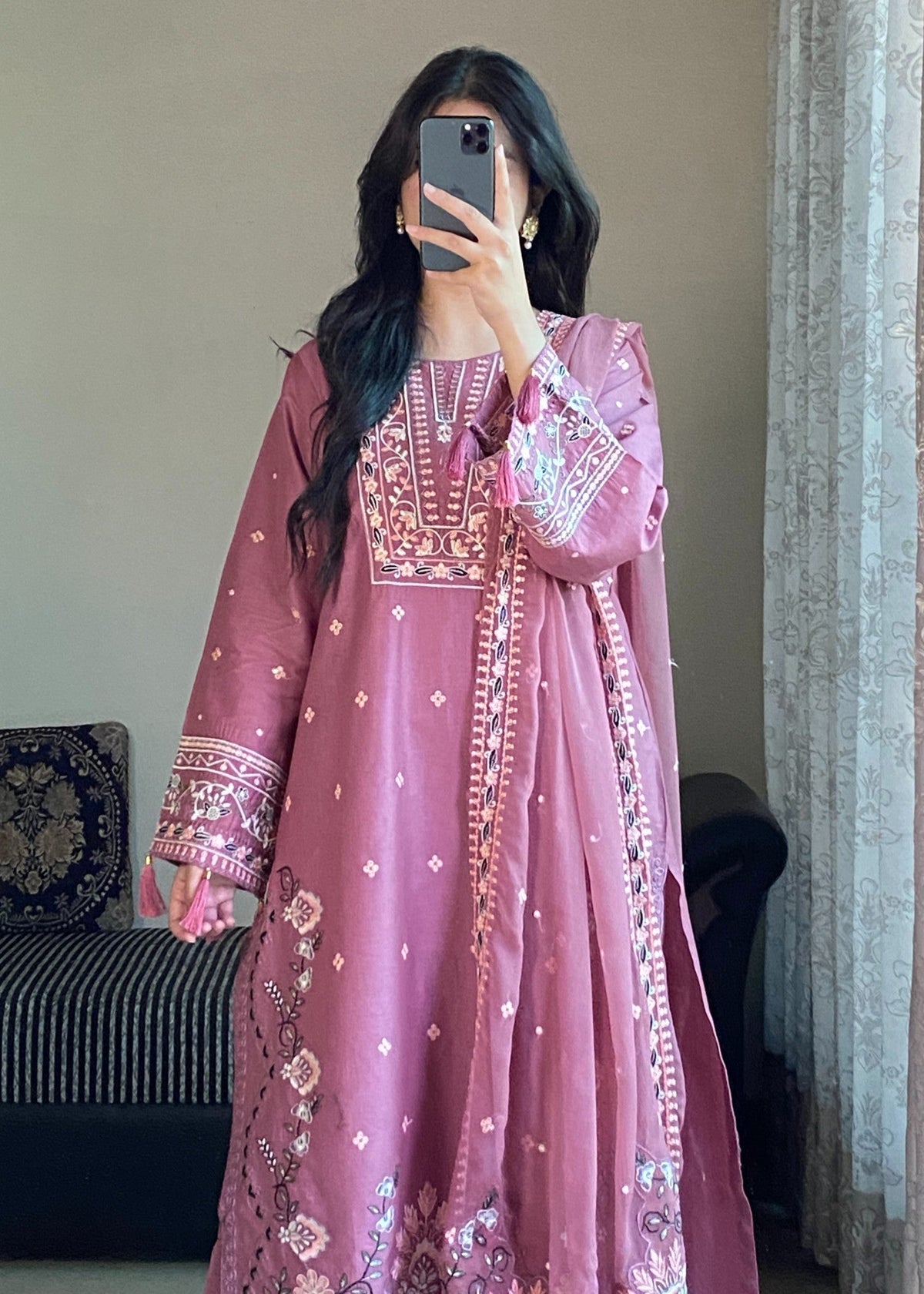 Dusty Rose Elegance embroidered 3-piece festive suit by Tehzeeb Libas (view 4)