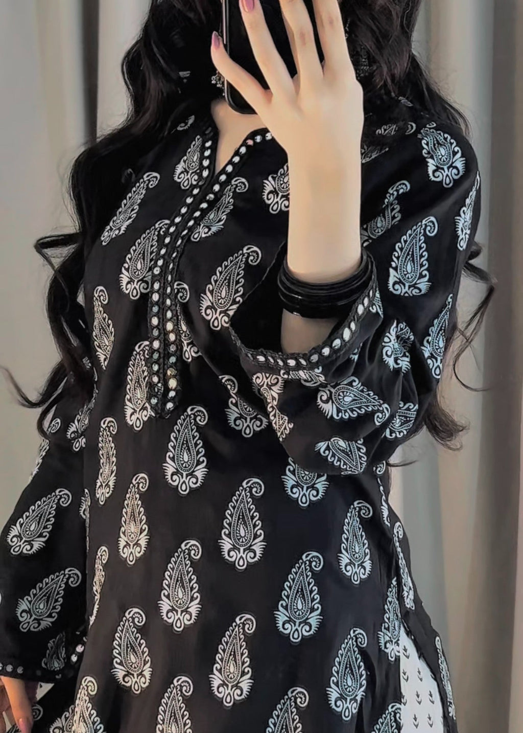 Palwasha stitched eastern suit by Tehzeeb Libas (view 5)