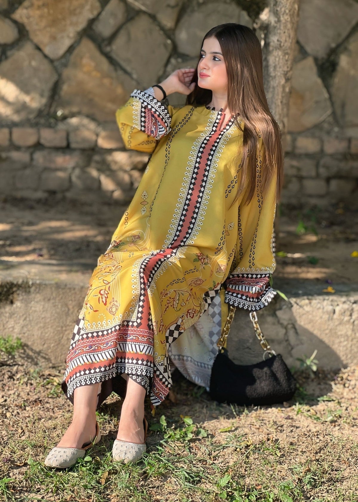 Haseen digital print 2-piece suit by Tehzeeb Libas (view 3)