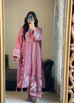 Dusty Rose Elegance embroidered 3-piece festive suit by Tehzeeb Libas (view 5)