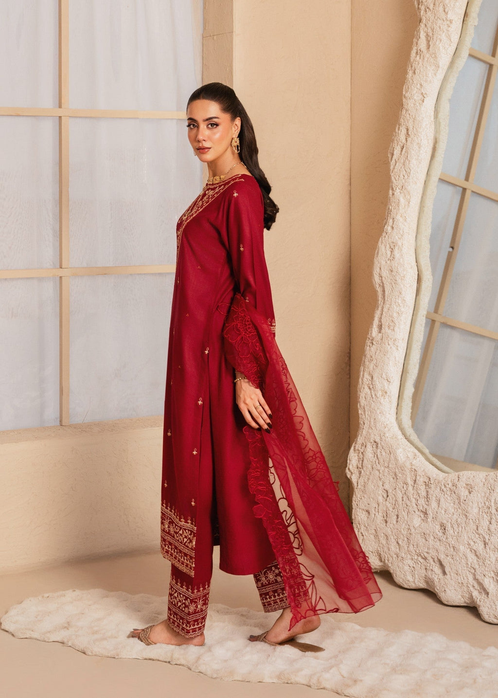 Zareen embroidered 3-piece festive suit by Tehzeeb Libas (view 4)
